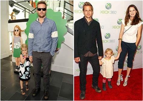 Dashing Suits Star Gabriel Macht and his lovely family。